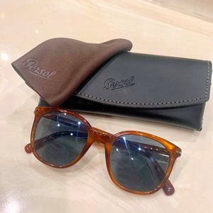 NWOT Persol 3216S Sunglasses
